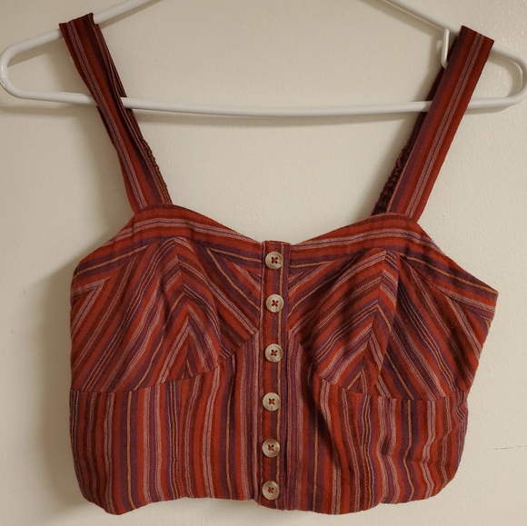 American Eagle Outfitters Tops - American Eagle red crop top